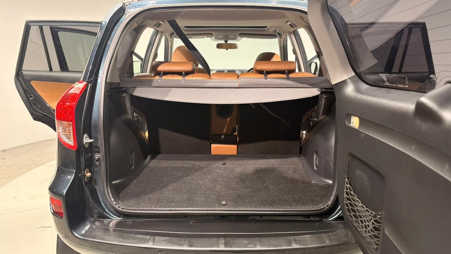 Used Toyota RAV4 2009 for sale - 77074650: Photo 81