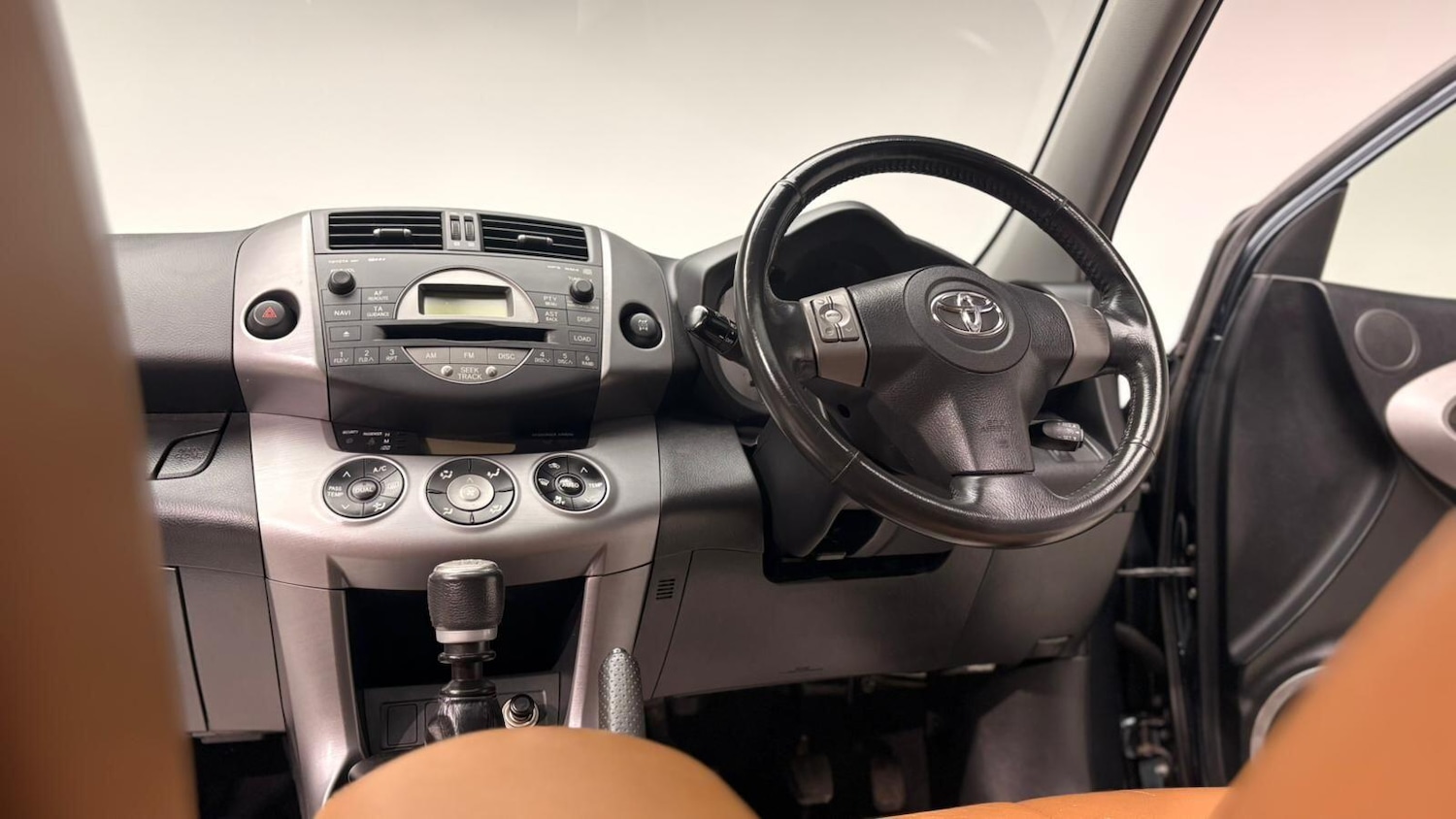 Used Toyota RAV4 2009 for sale - 77074650: Photo 85