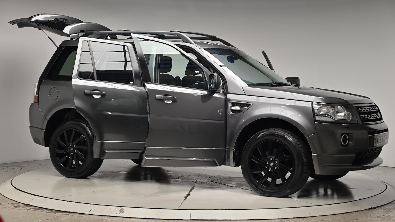 Used Land Rover Freelander 2013 for sale - 76513300: Photo 77