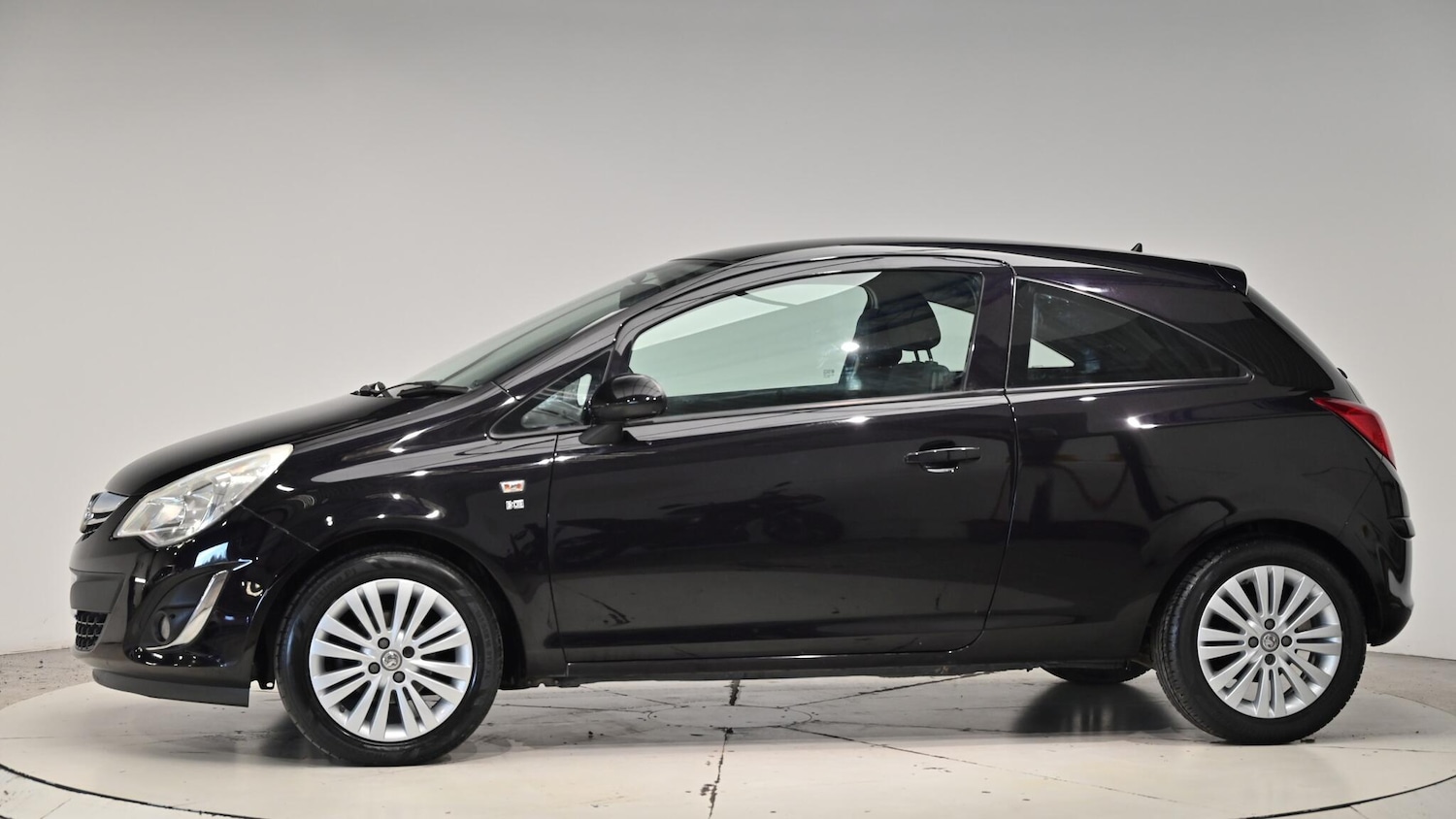 Used Vauxhall Corsa 2011 for sale - 76658164: Photo 19