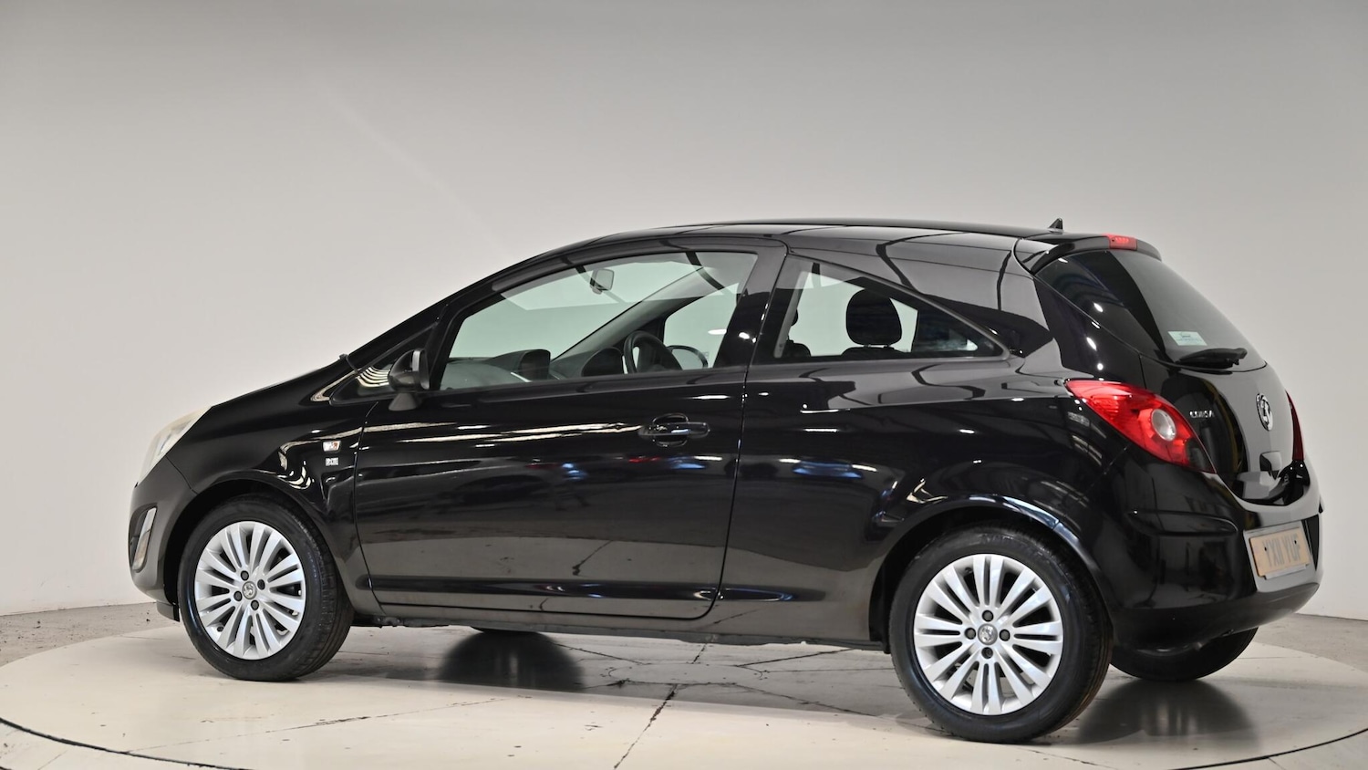 Used Vauxhall Corsa 2011 for sale - 76658164: Photo 23