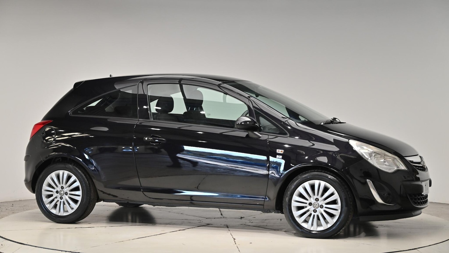 Used Vauxhall Corsa 2011 for sale - 76658164: Photo 40