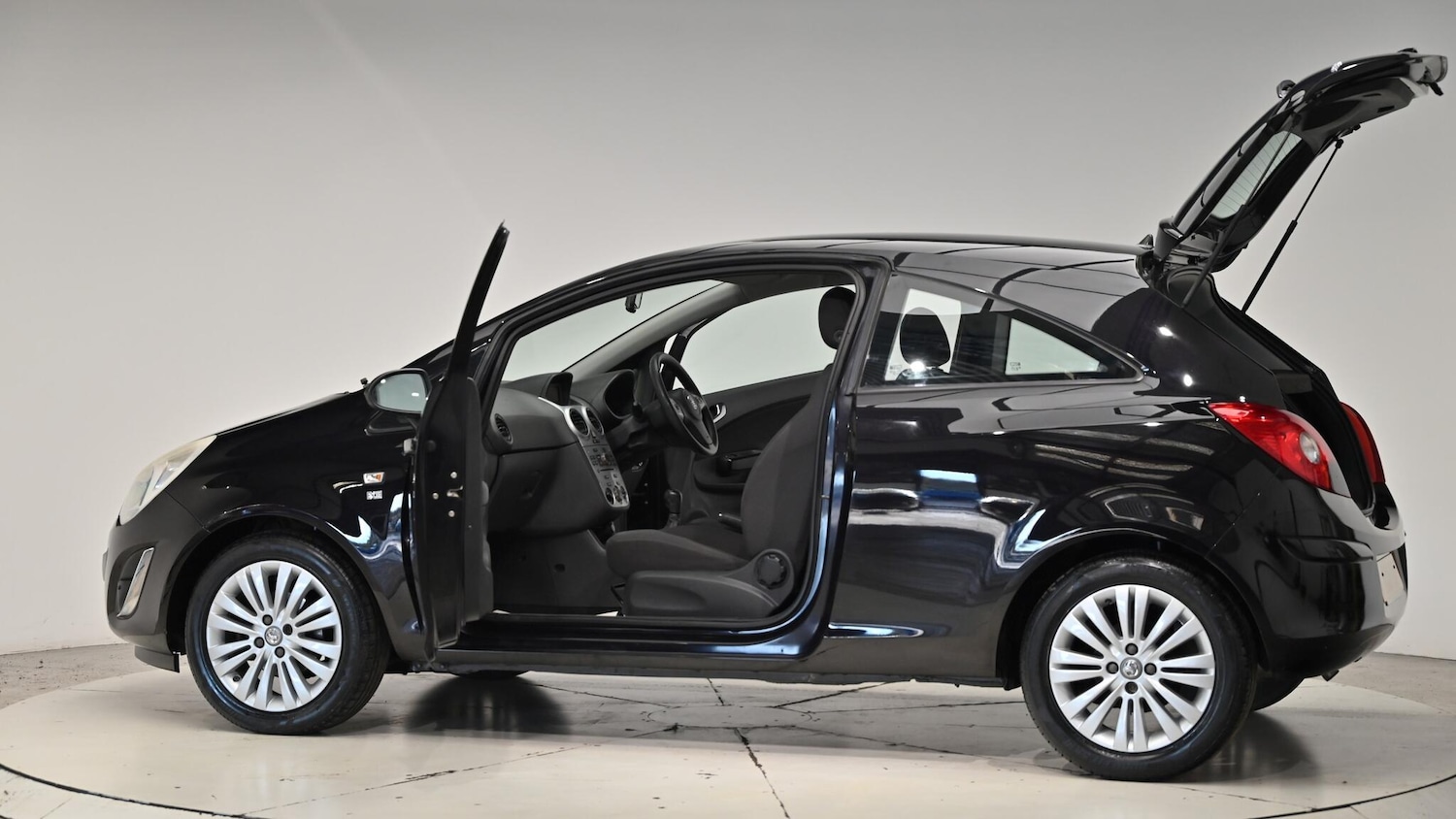 Used Vauxhall Corsa 2011 for sale - 76658164: Photo 58