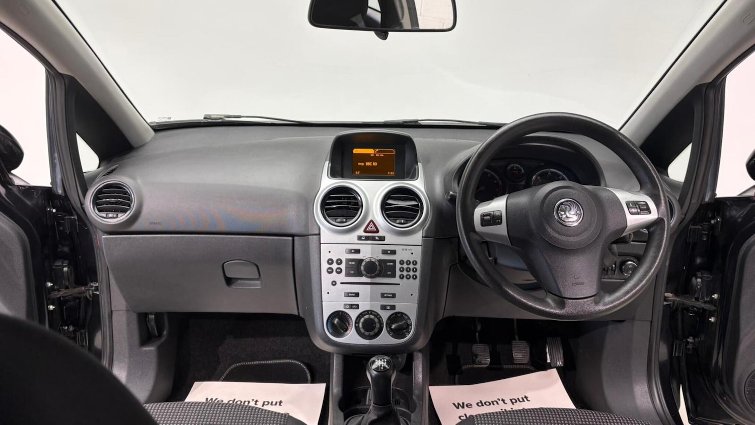 Used Vauxhall Corsa 2011 for sale - 76658164: Photo 86