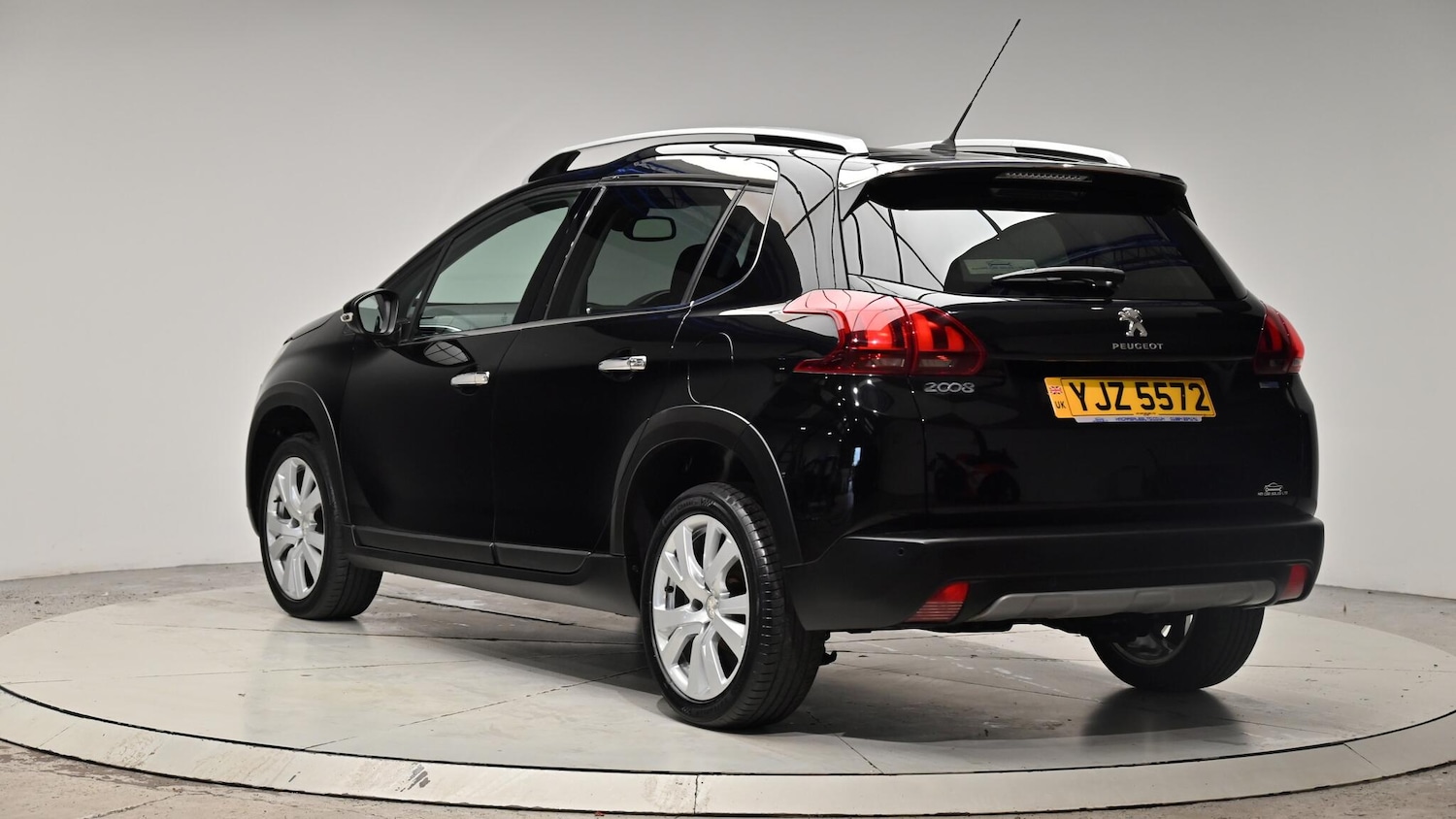 Used Peugeot 2008 2016 for sale - 76990944: Photo 26