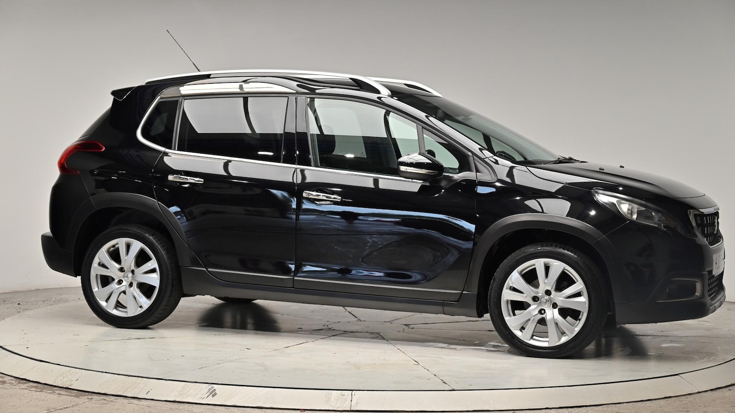 Used Peugeot 2008 2016 for sale - 76990944: Photo 40