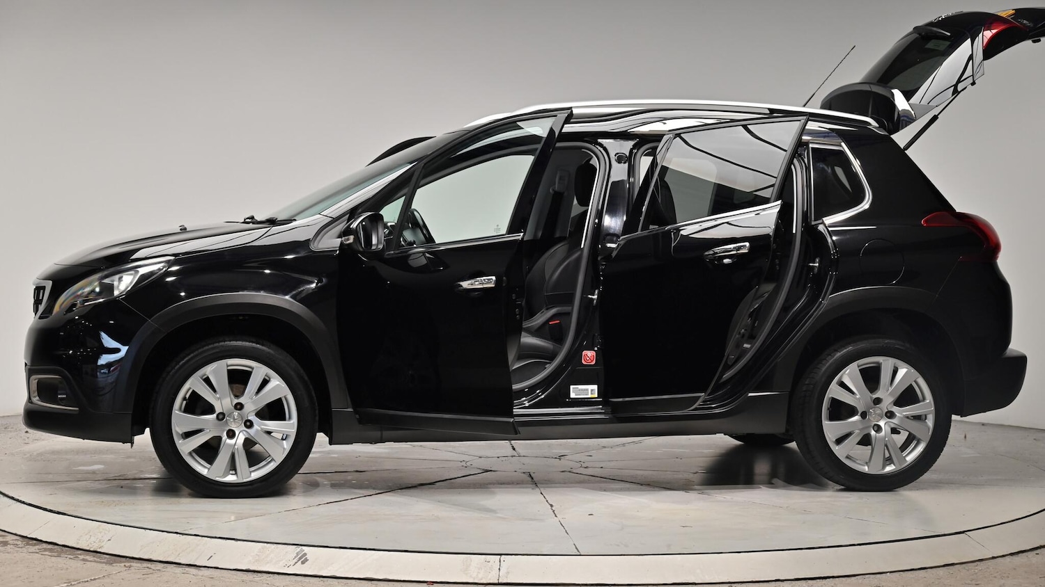 Used Peugeot 2008 2016 for sale - 76990944: Photo 55