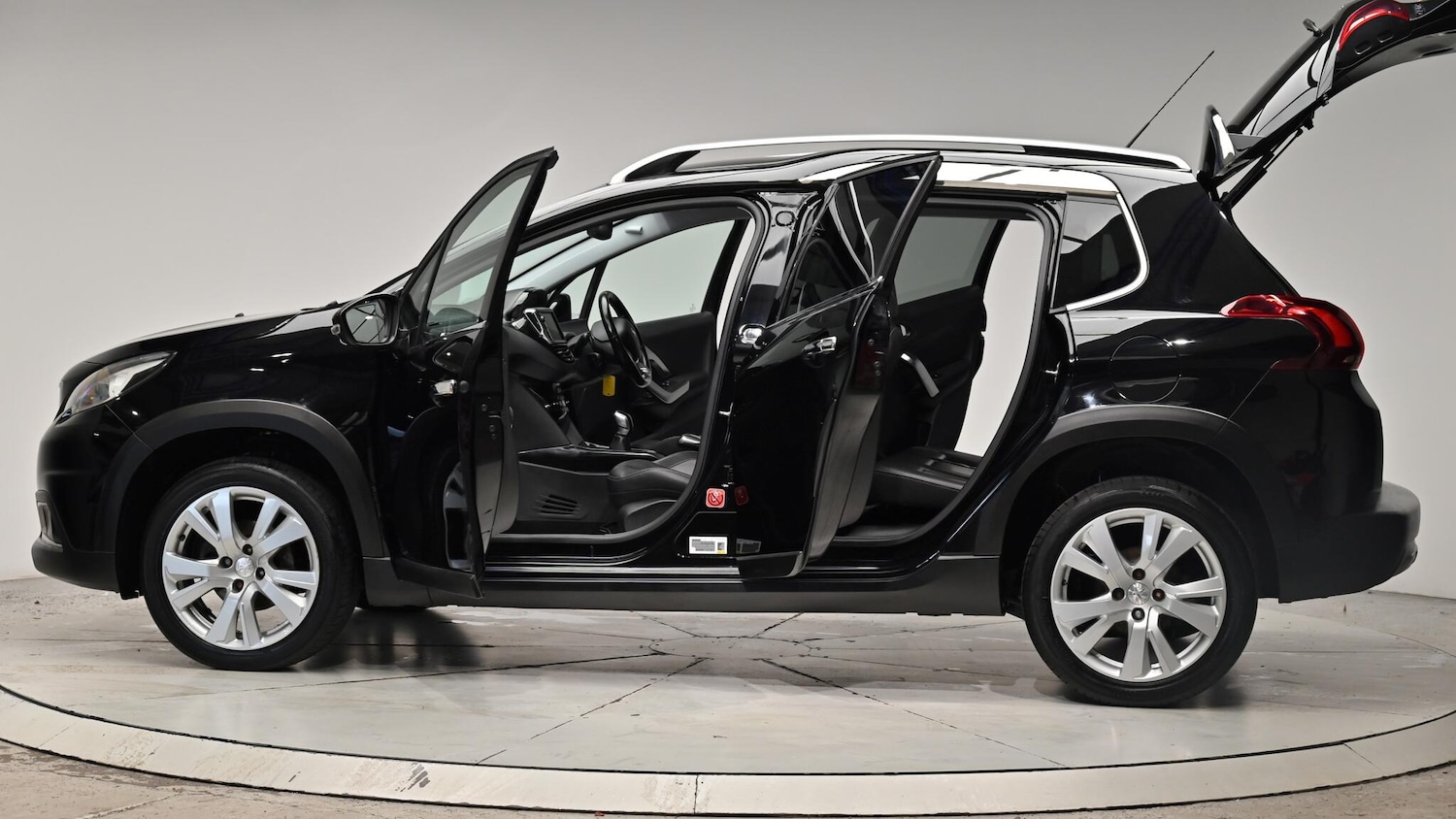 Used Peugeot 2008 2016 for sale - 76990944: Photo 57