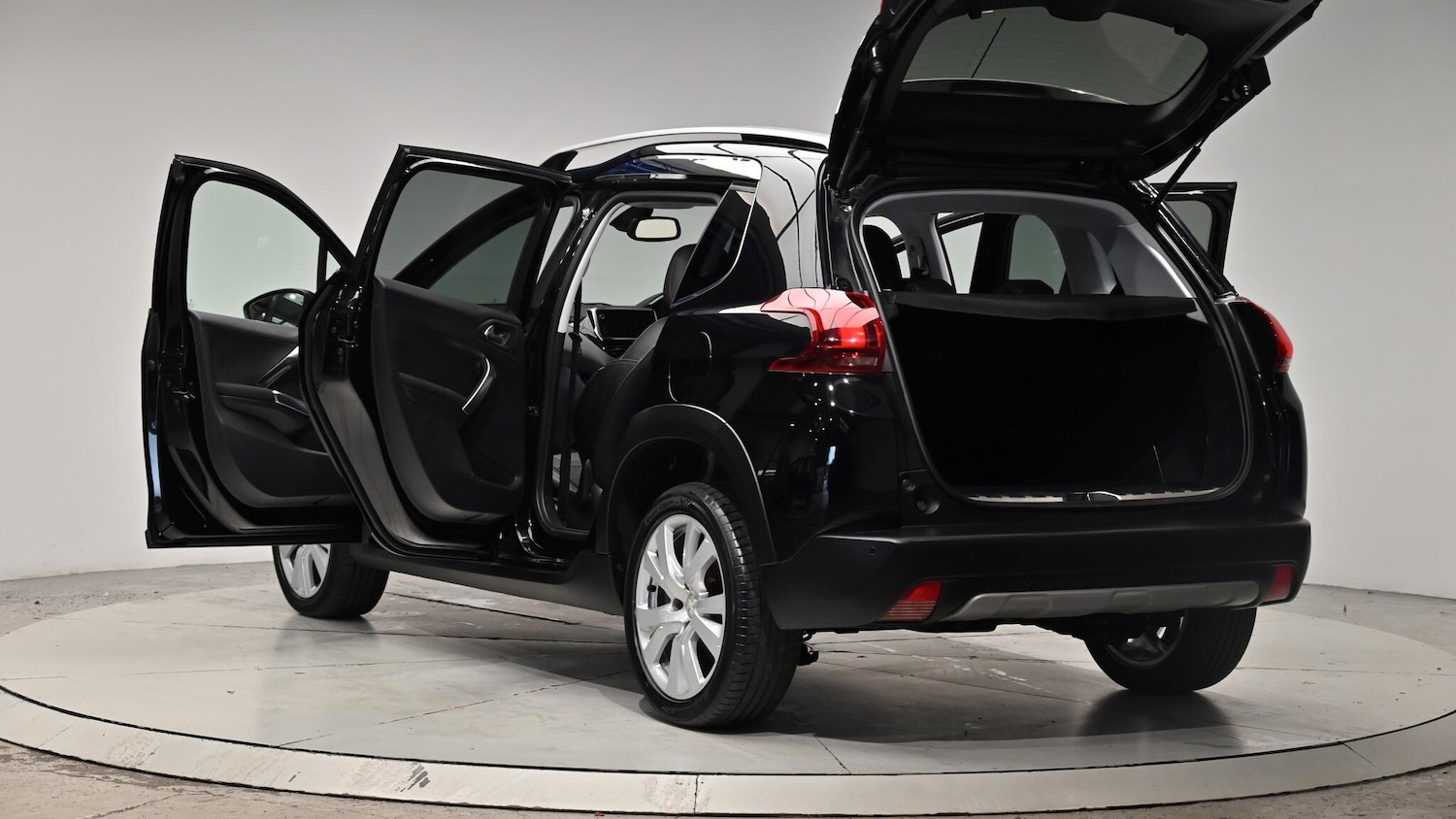 Used Peugeot 2008 2016 for sale - 76990944: Photo 62