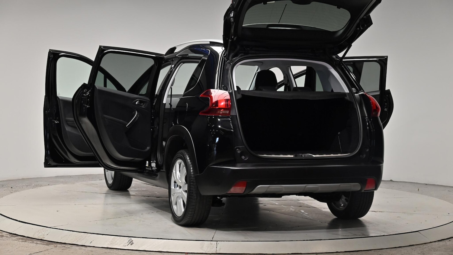 Used Peugeot 2008 2016 for sale - 76990944: Photo 63