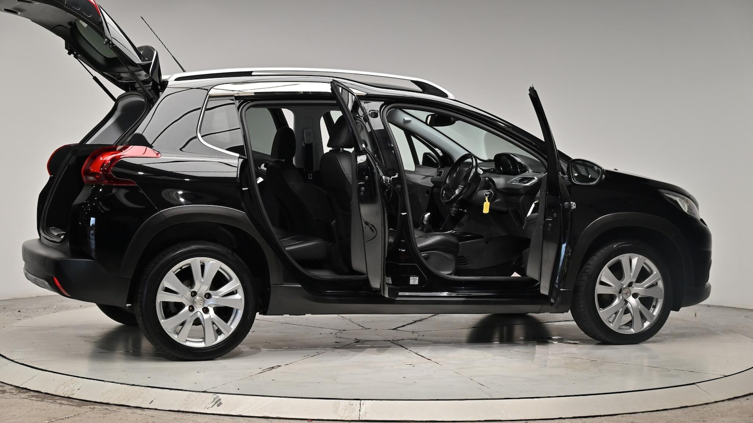 Used Peugeot 2008 2016 for sale - 76990944: Photo 72