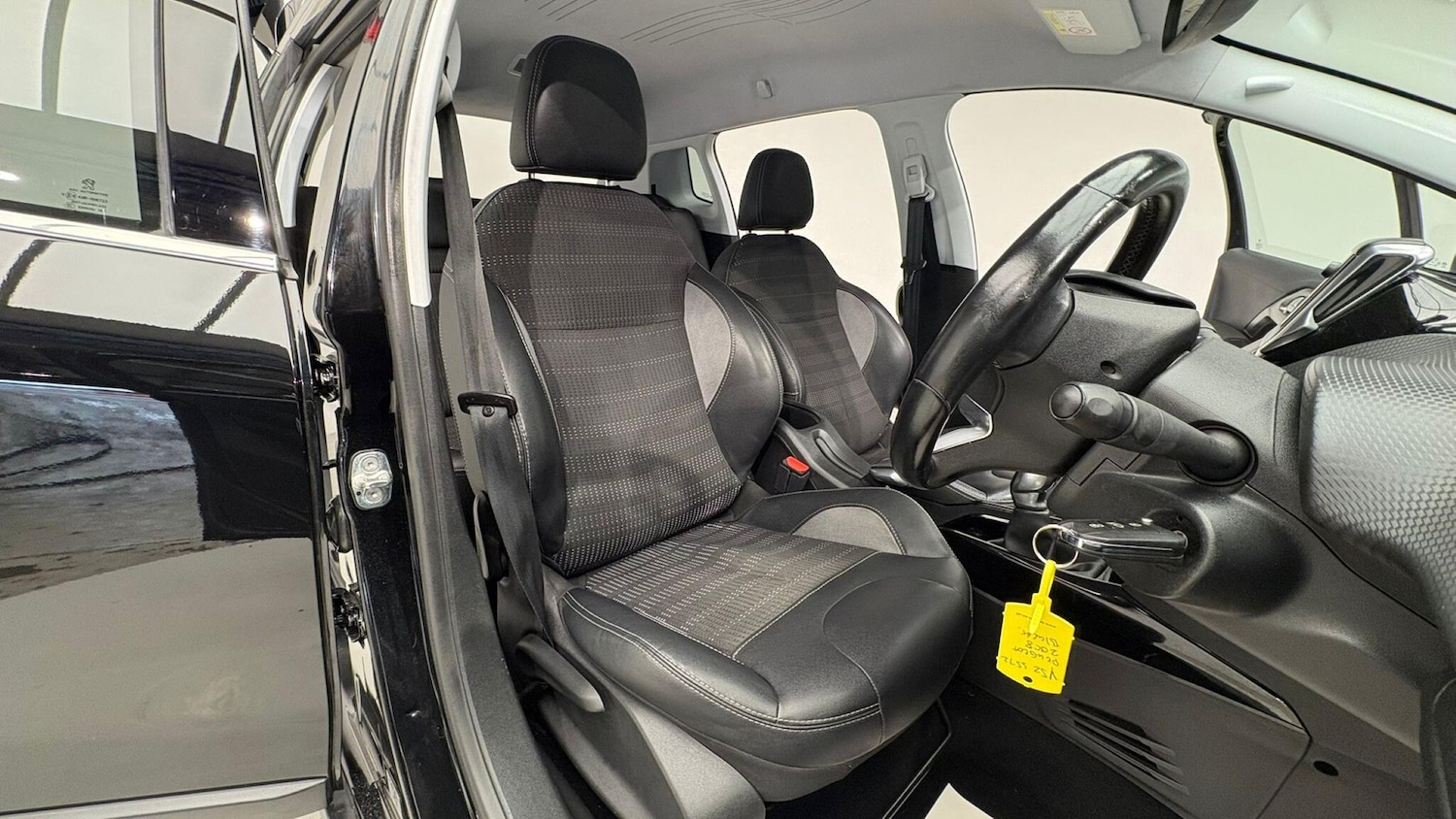 Used Peugeot 2008 2016 for sale - 76990944: Photo 84