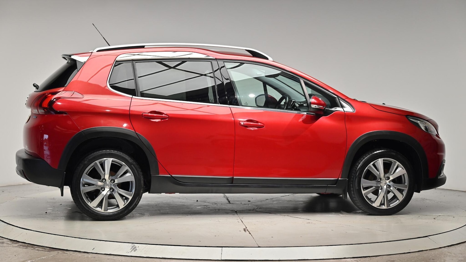 Used Peugeot 2008 2016 for sale - 76991945: Photo 37