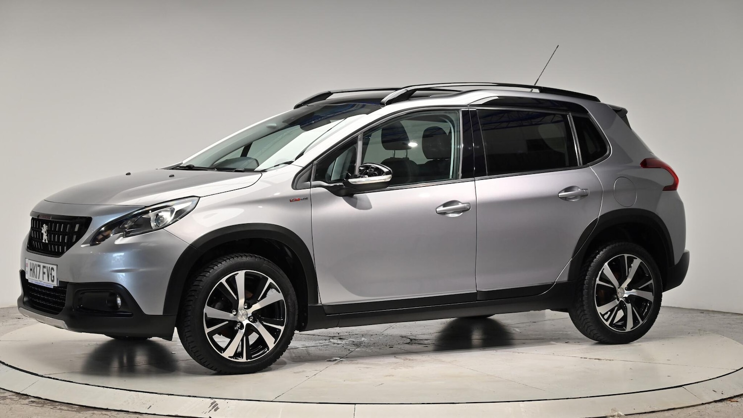 Used Peugeot 2008 2017 for sale - 76988943: Photo 17