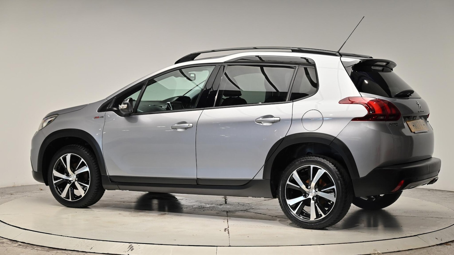 Used Peugeot 2008 2017 for sale - 76988943: Photo 23