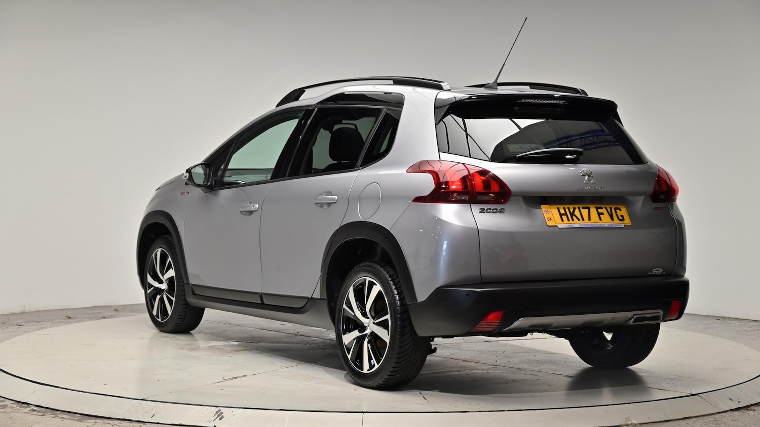 Used Peugeot 2008 2017 for sale - 76988943: Photo 26