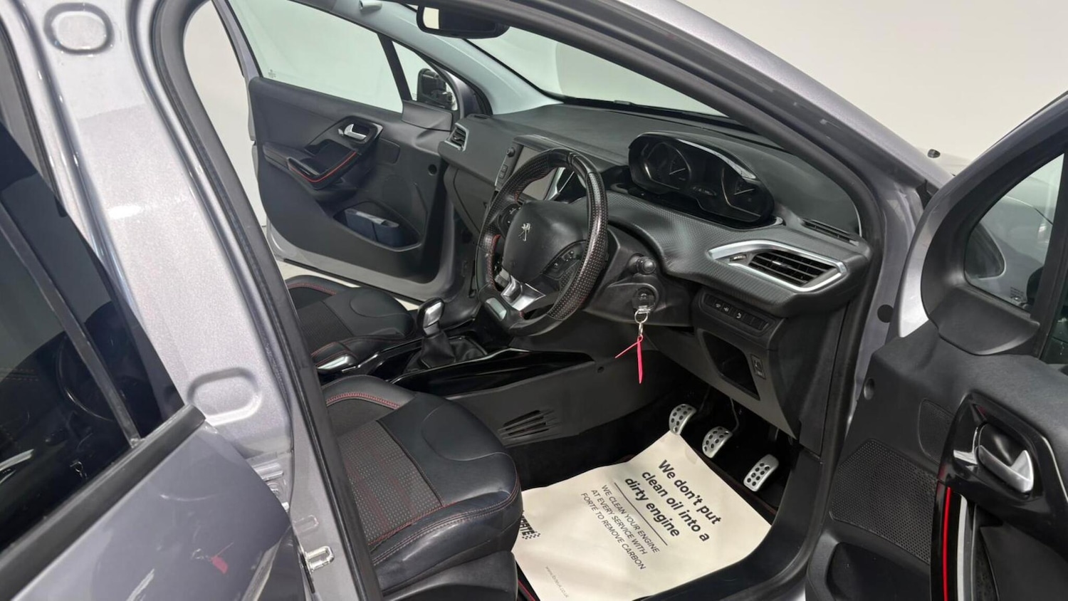 Used Peugeot 2008 2017 for sale - 76988943: Photo 79