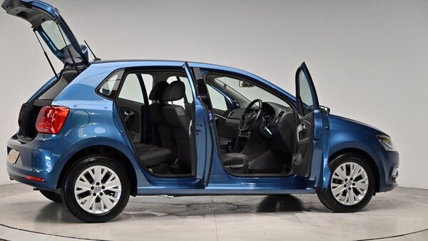 Used Volkswagen Polo 2015 for sale - 75001728: Photo 72