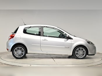 Used Renault Clio 2012 for sale - 75741718: Photo