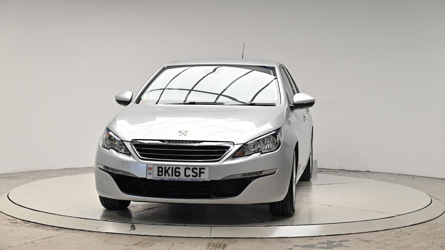Used Peugeot 308 2016 for sale - 76728852: Photo 12