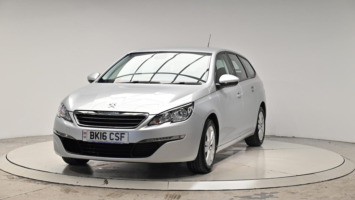 Used Peugeot 308 2016 for sale - 76728852: Photo 13