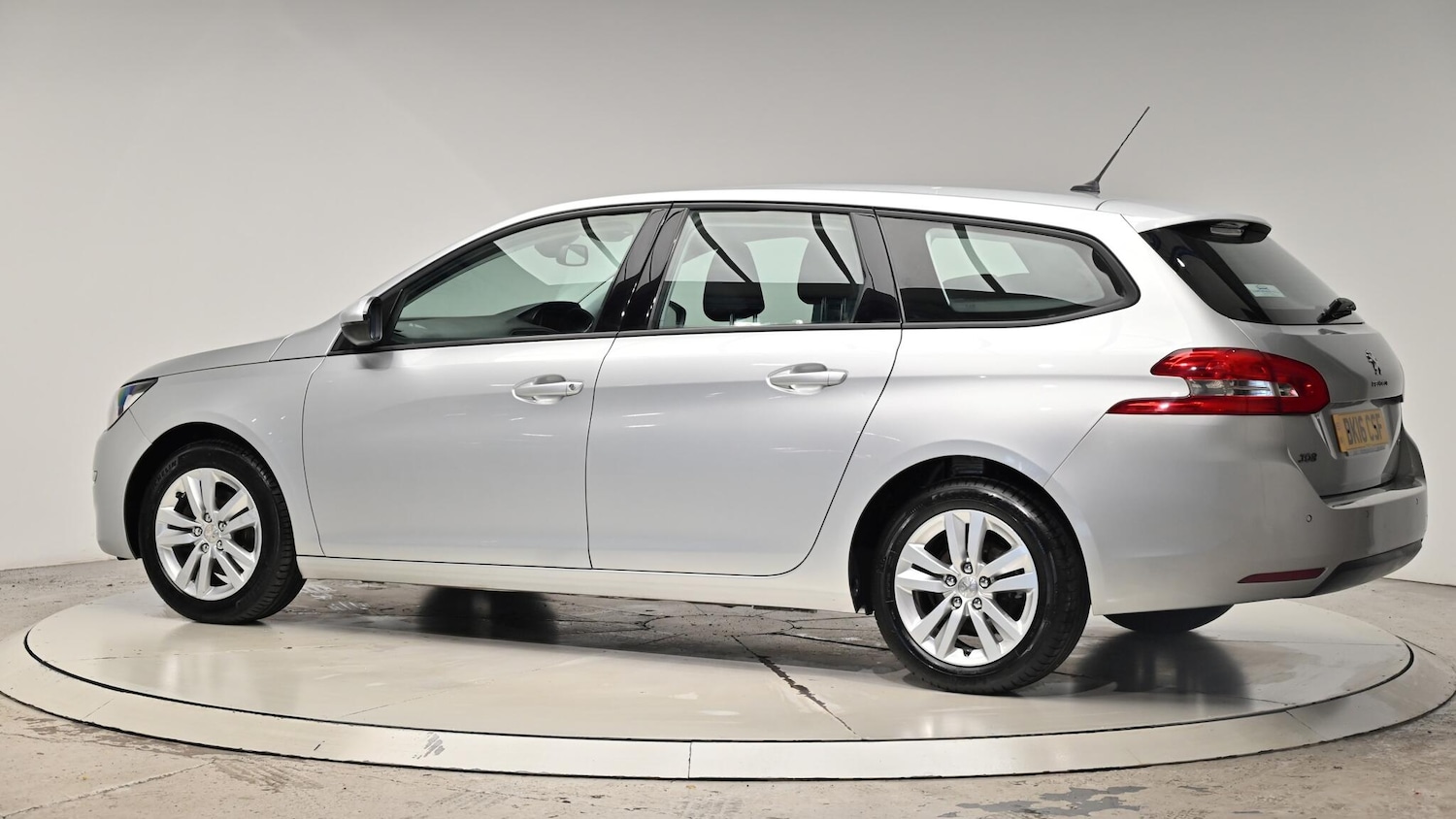 Used Peugeot 308 2016 for sale - 76728852: Photo 23