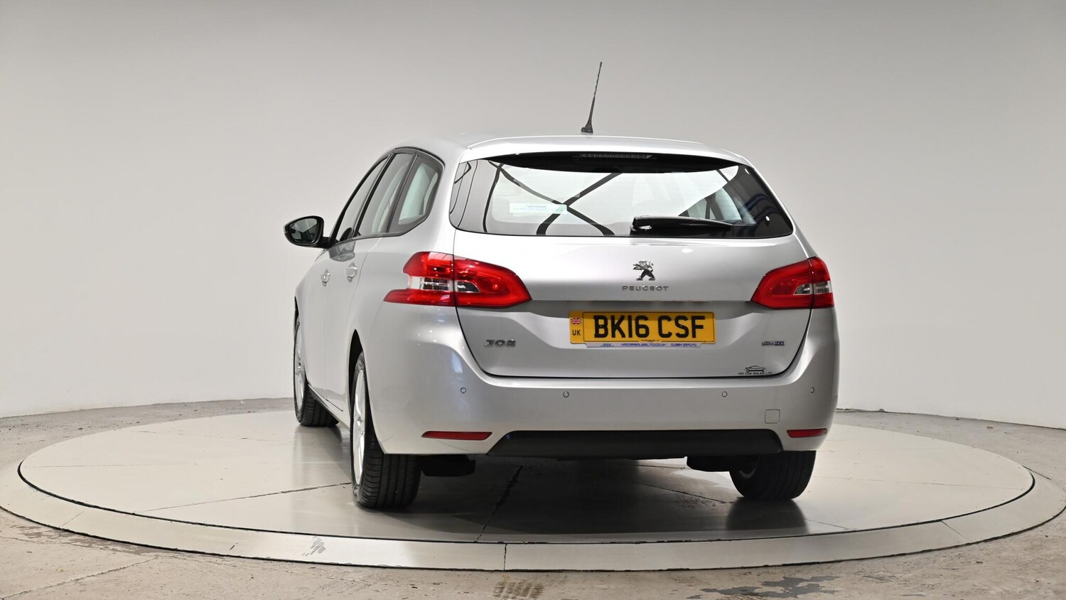 Used Peugeot 308 2016 for sale - 76728852: Photo 28