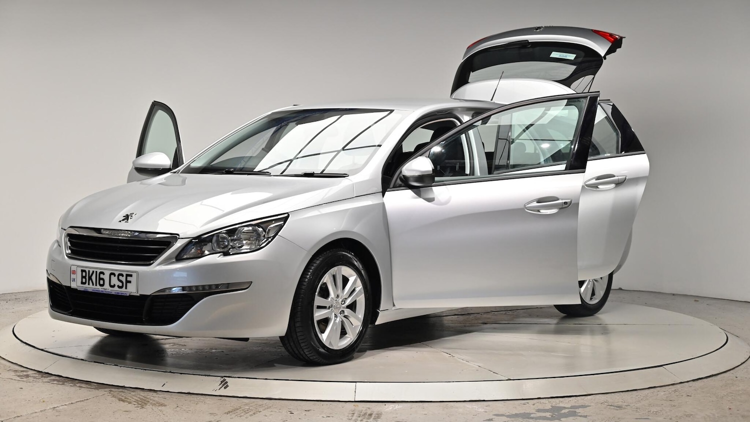 Used Peugeot 308 2016 for sale - 76728852: Photo 51