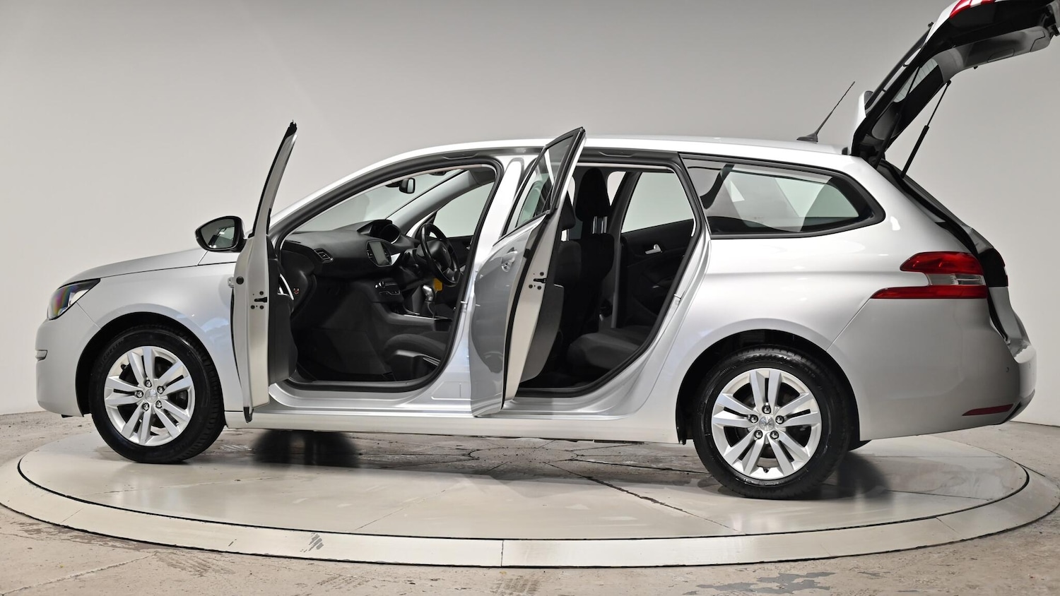 Used Peugeot 308 2016 for sale - 76728852: Photo 58