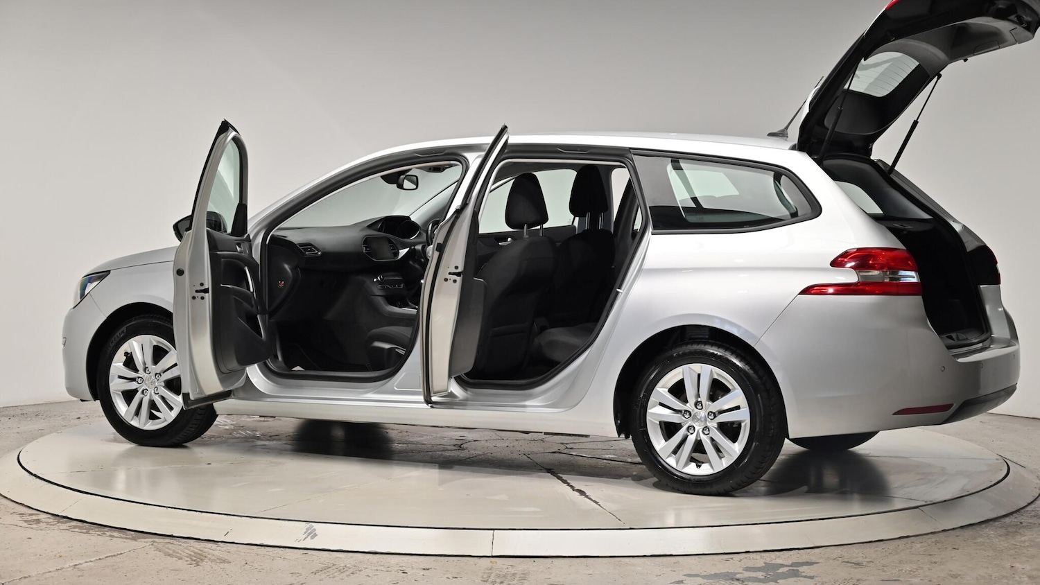 Used Peugeot 308 2016 for sale - 76728852: Photo 59