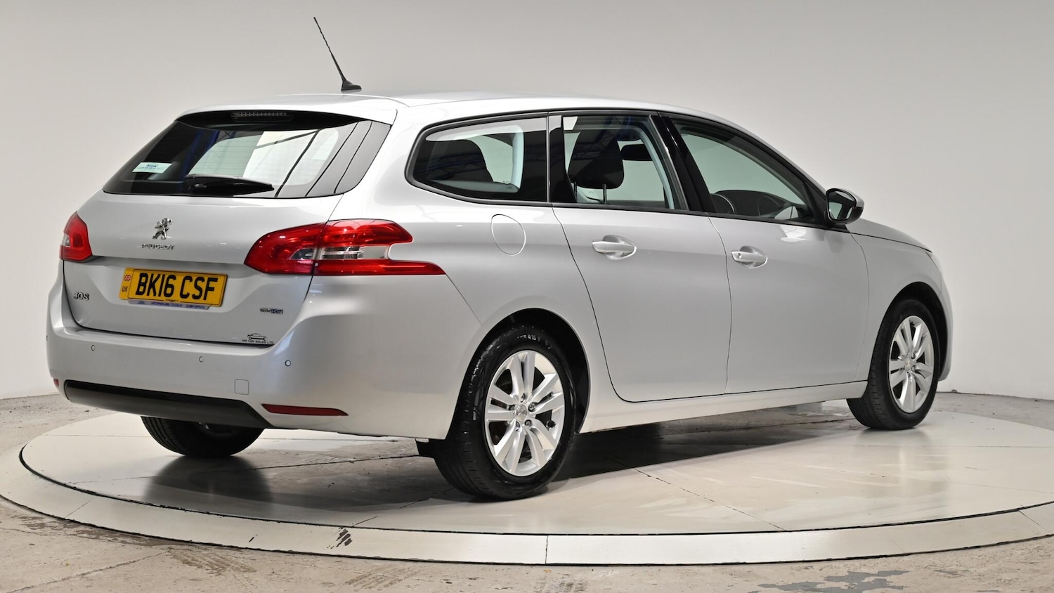 Used Peugeot 308 2016 for sale - 76728852: Photo 6