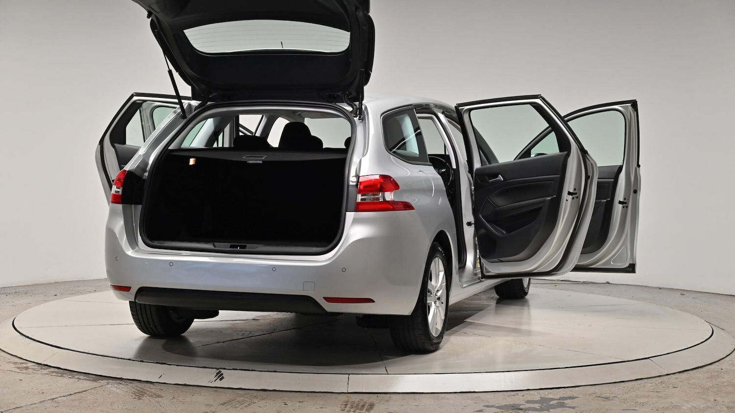 Used Peugeot 308 2016 for sale - 76728852: Photo 67