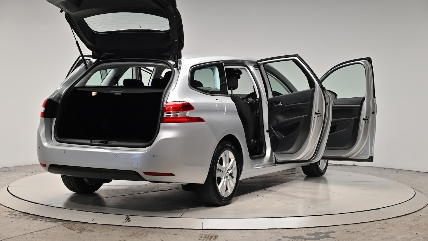 Used Peugeot 308 2016 for sale - 76728852: Photo 68