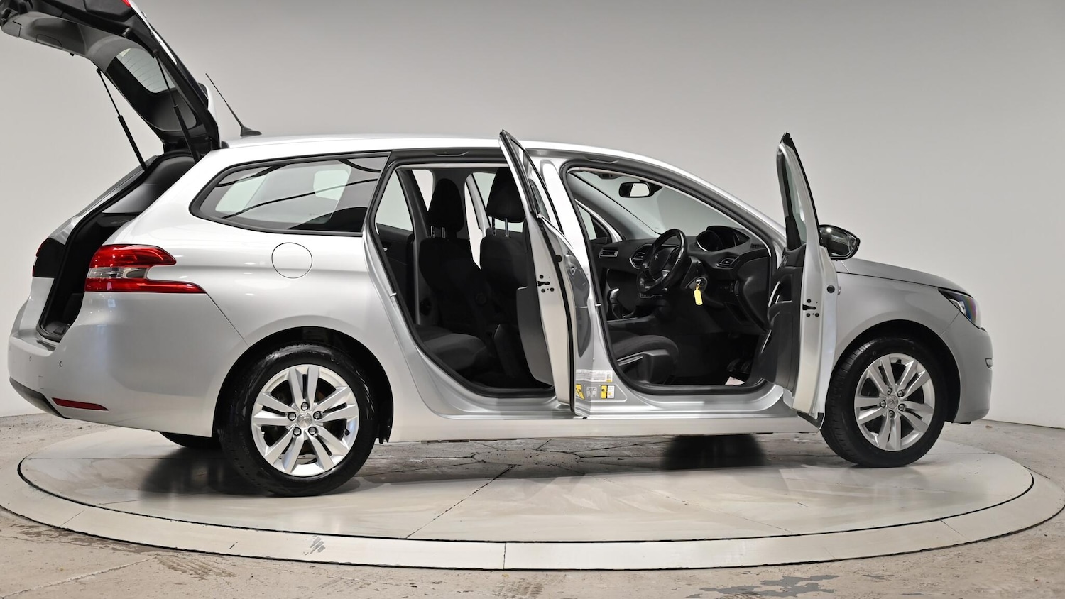 Used Peugeot 308 2016 for sale - 76728852: Photo 72