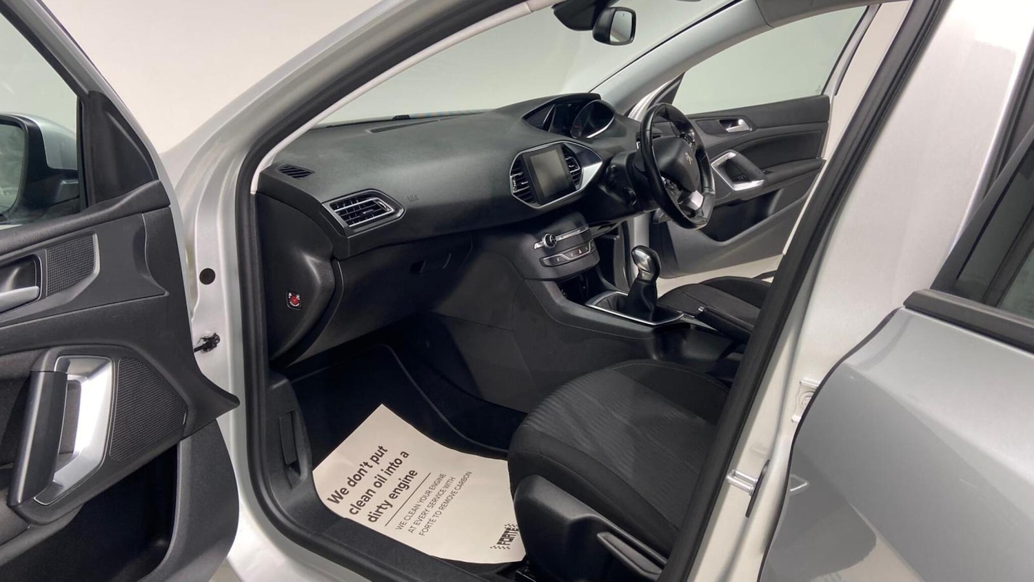 Used Peugeot 308 2016 for sale - 76728852: Photo 80