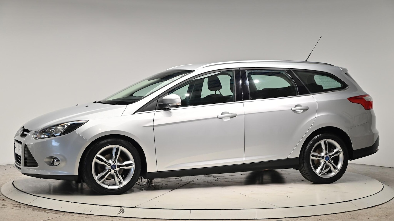 Used Ford Focus 2013 for sale - 76632987: Photo 18