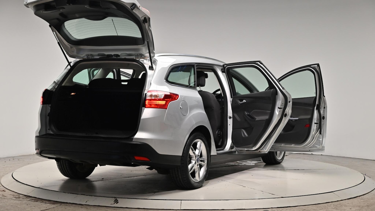 Used Ford Focus 2013 for sale - 76632987: Photo 68