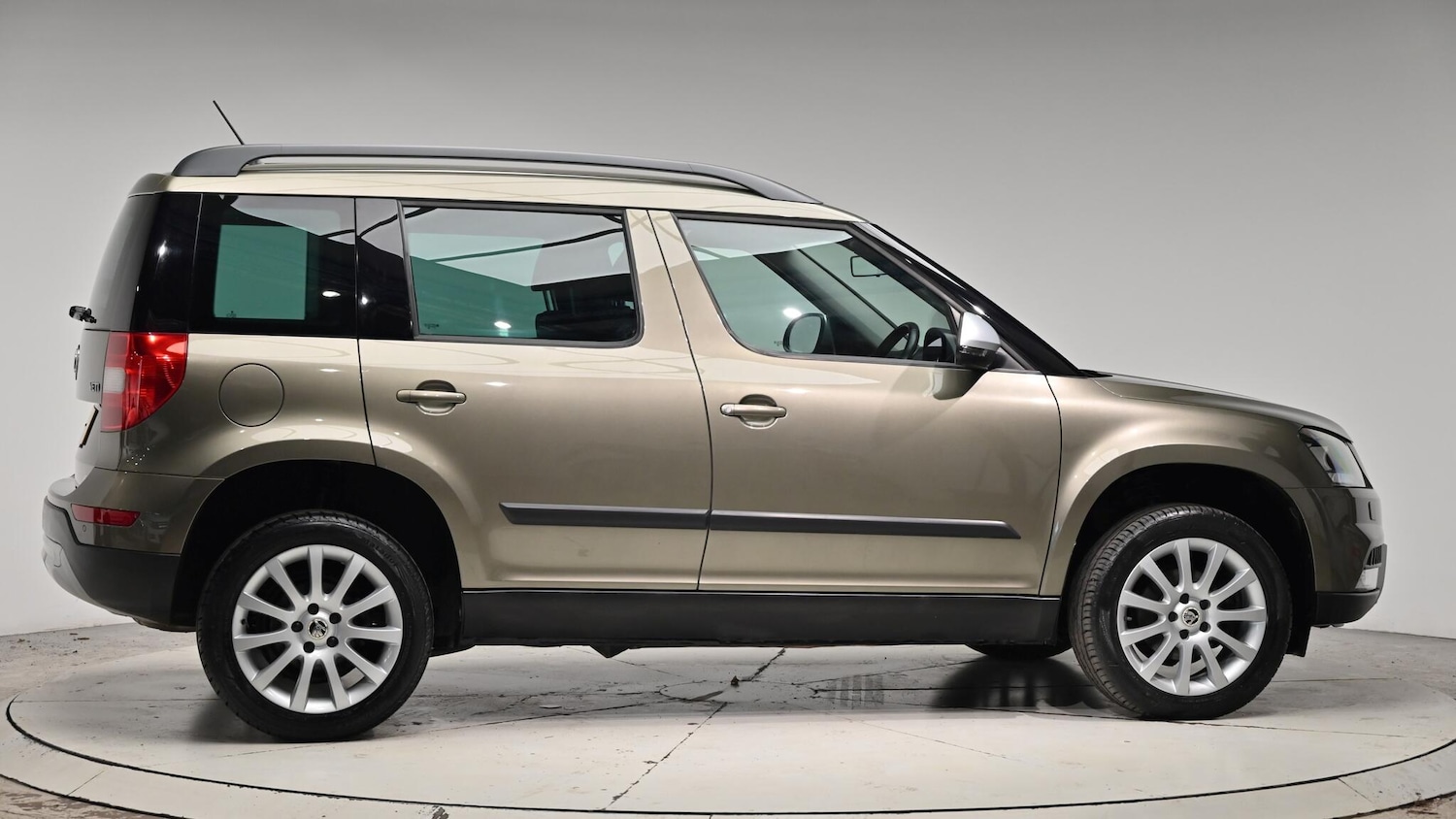 Used Skoda Yeti 2016 for sale - 76832123: Photo 37