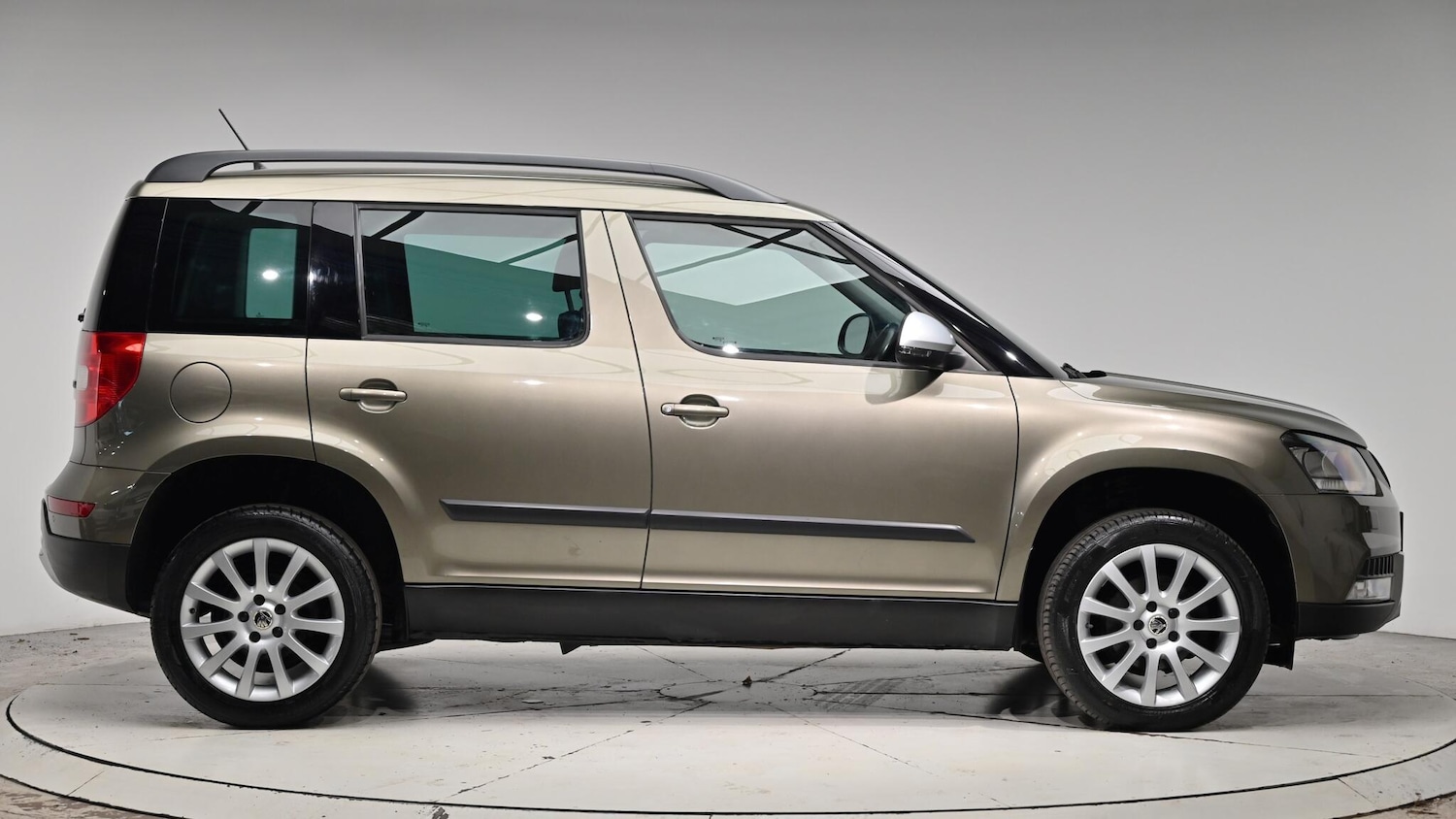 Used Skoda Yeti 2016 for sale - 76832123: Photo 38