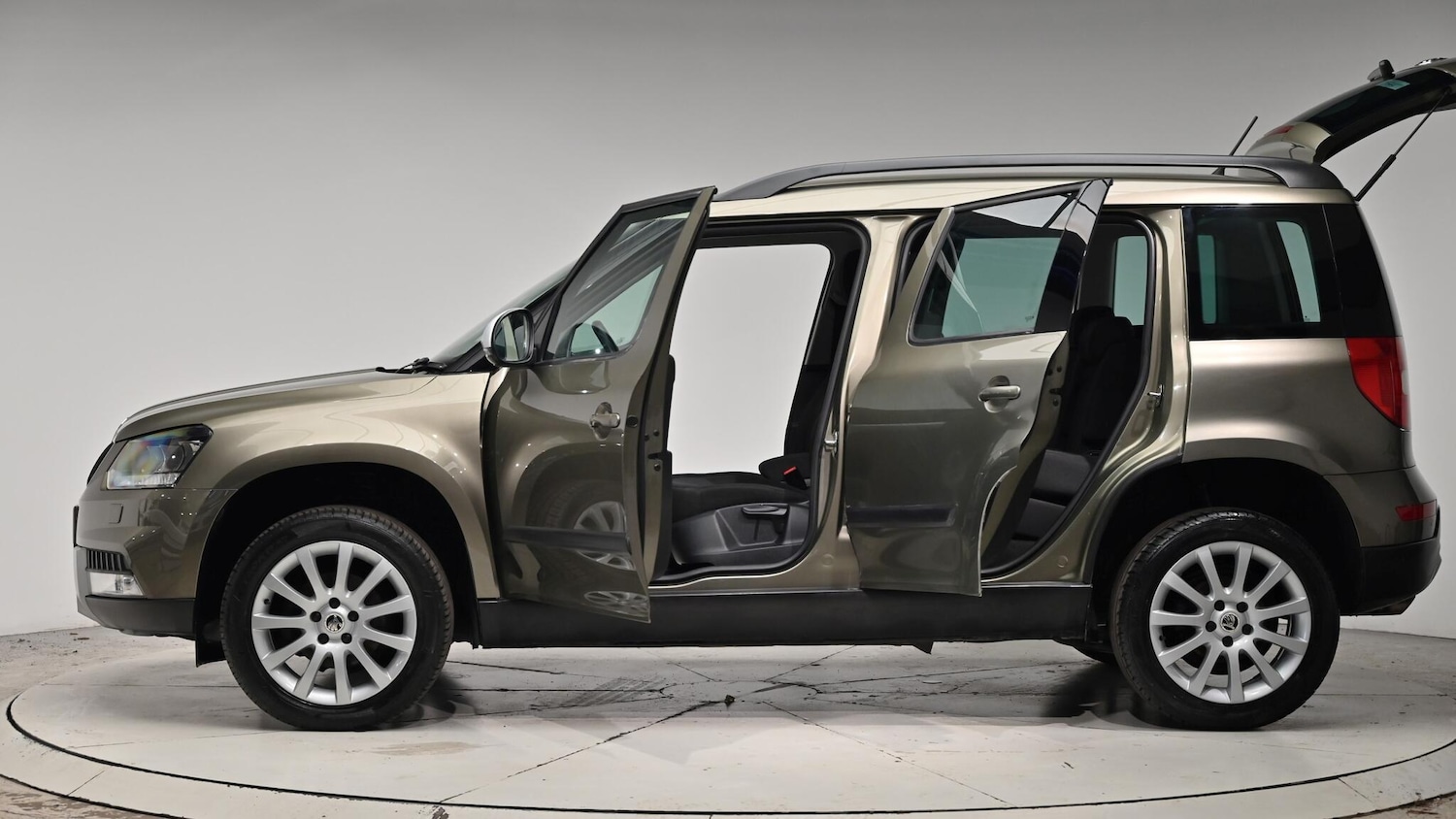 Used Skoda Yeti 2016 for sale - 76832123: Photo 56