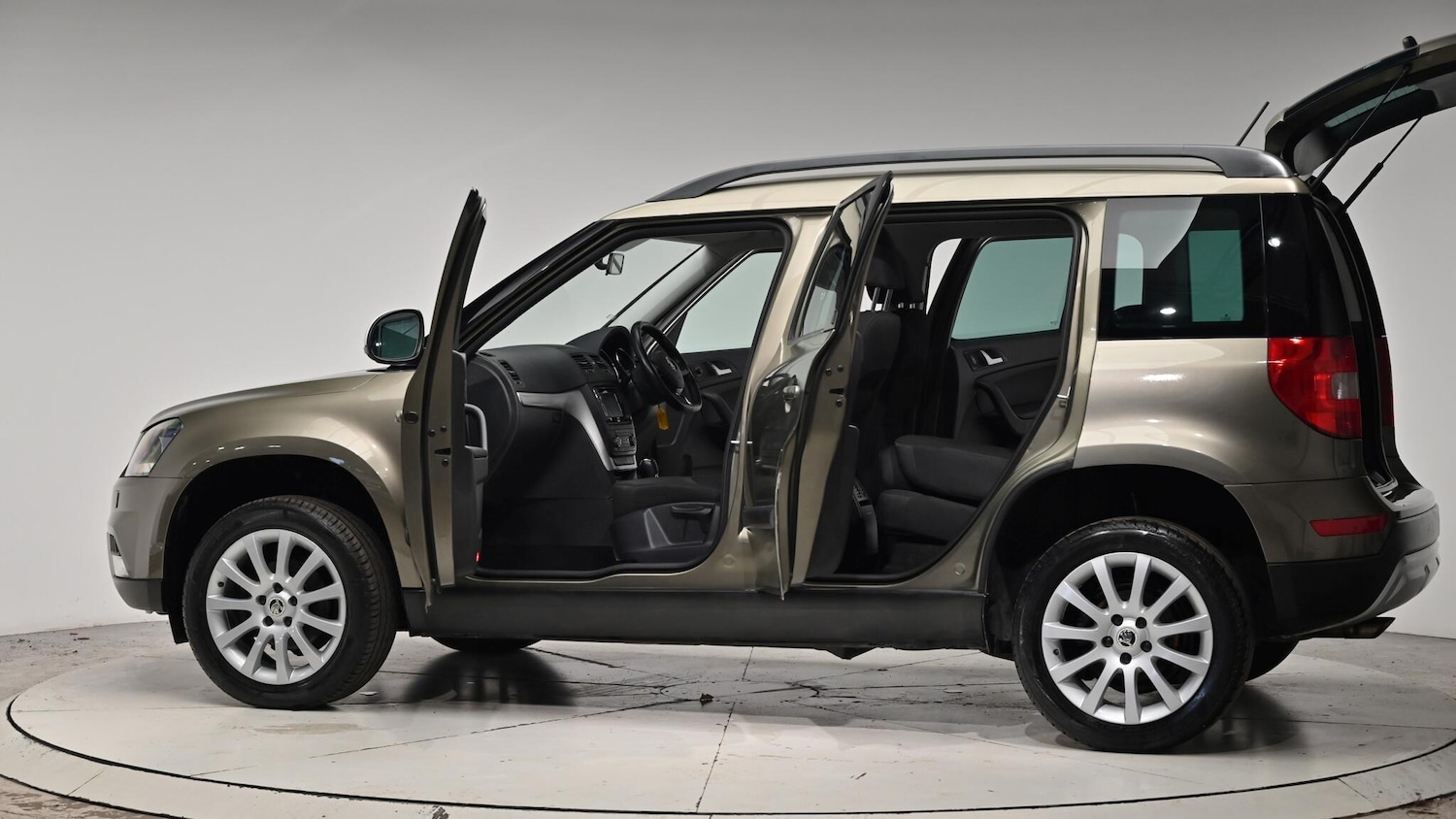 Used Skoda Yeti 2016 for sale - 76832123: Photo 58