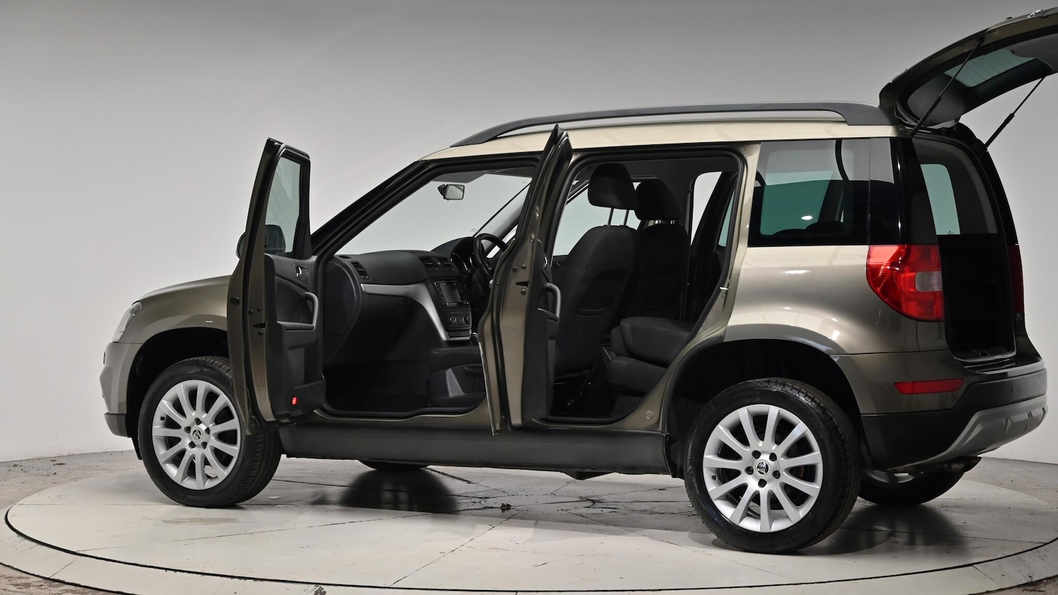 Used Skoda Yeti 2016 for sale - 76832123: Photo 59