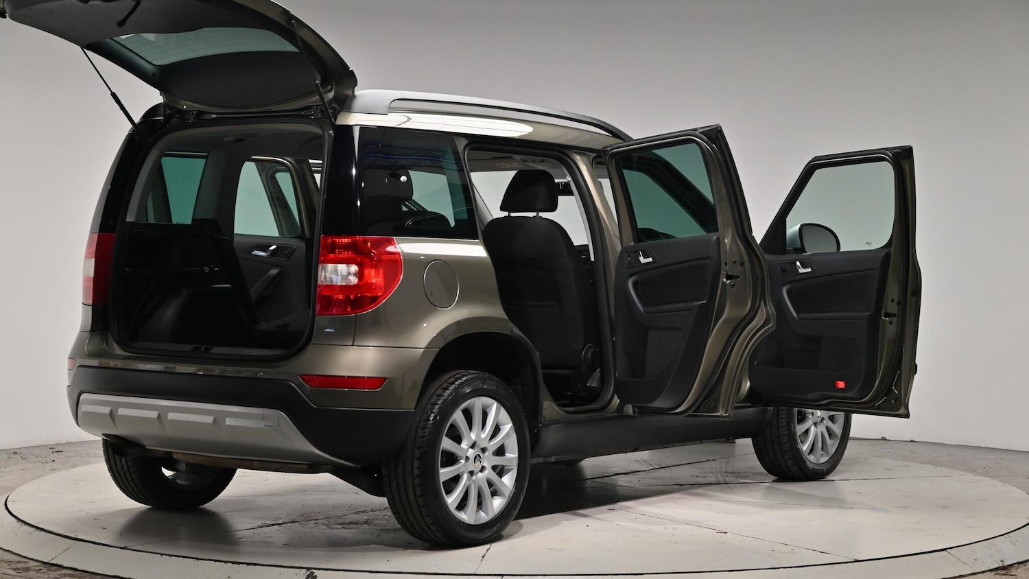 Used Skoda Yeti 2016 for sale - 76832123: Photo 69