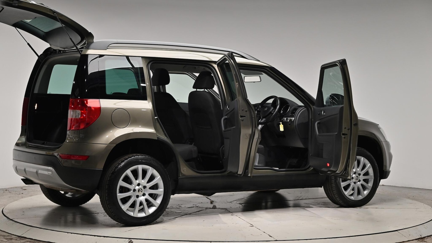 Used Skoda Yeti 2016 for sale - 76832123: Photo 71