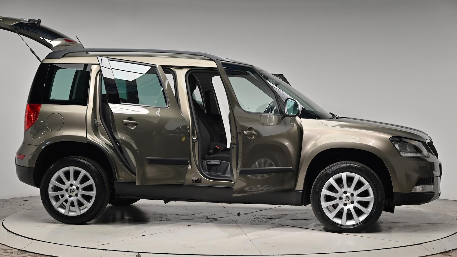 Used Skoda Yeti 2016 for sale - 76832123: Photo 75