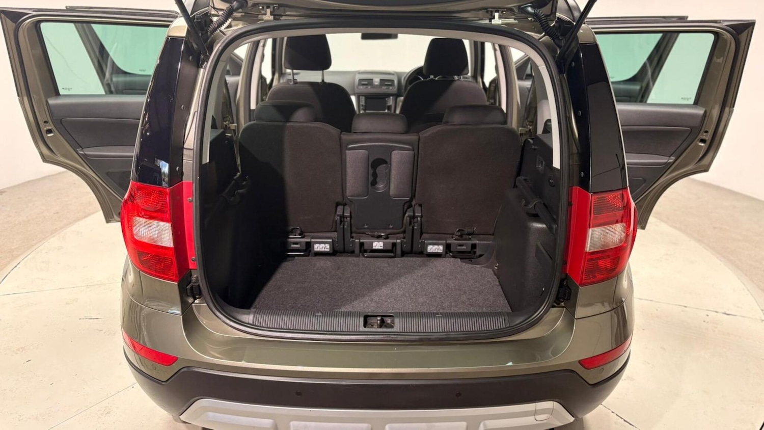 Used Skoda Yeti 2016 for sale - 76832123: Photo 90