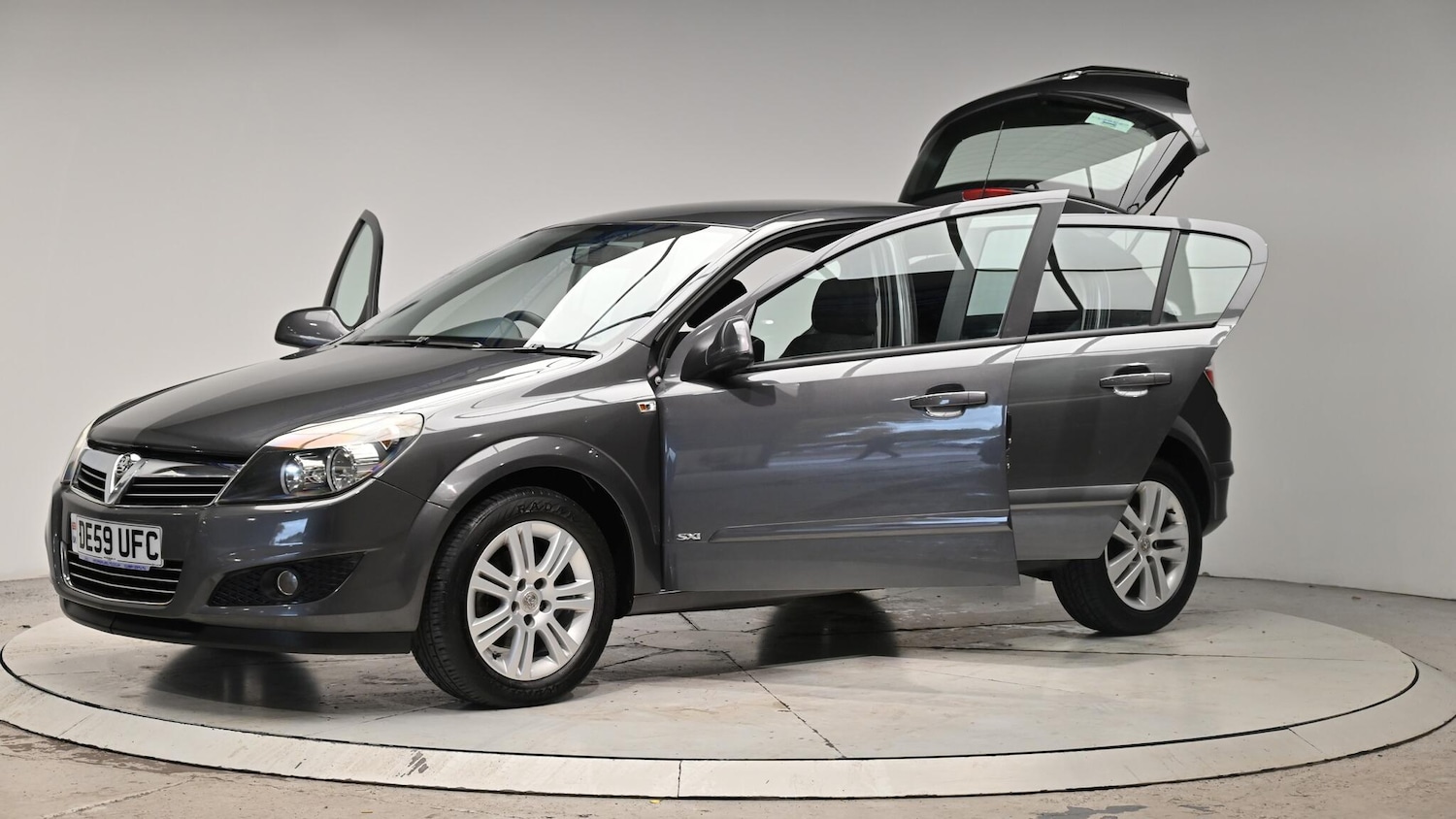 Used Vauxhall Astra for sale - 76995439: Photo 52