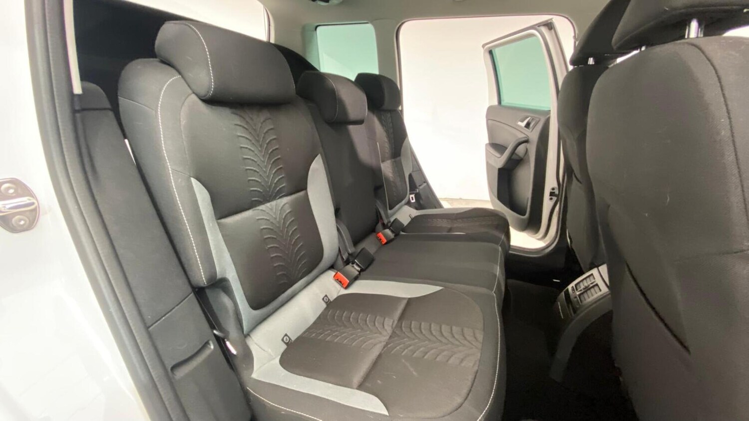 Vehicle 85