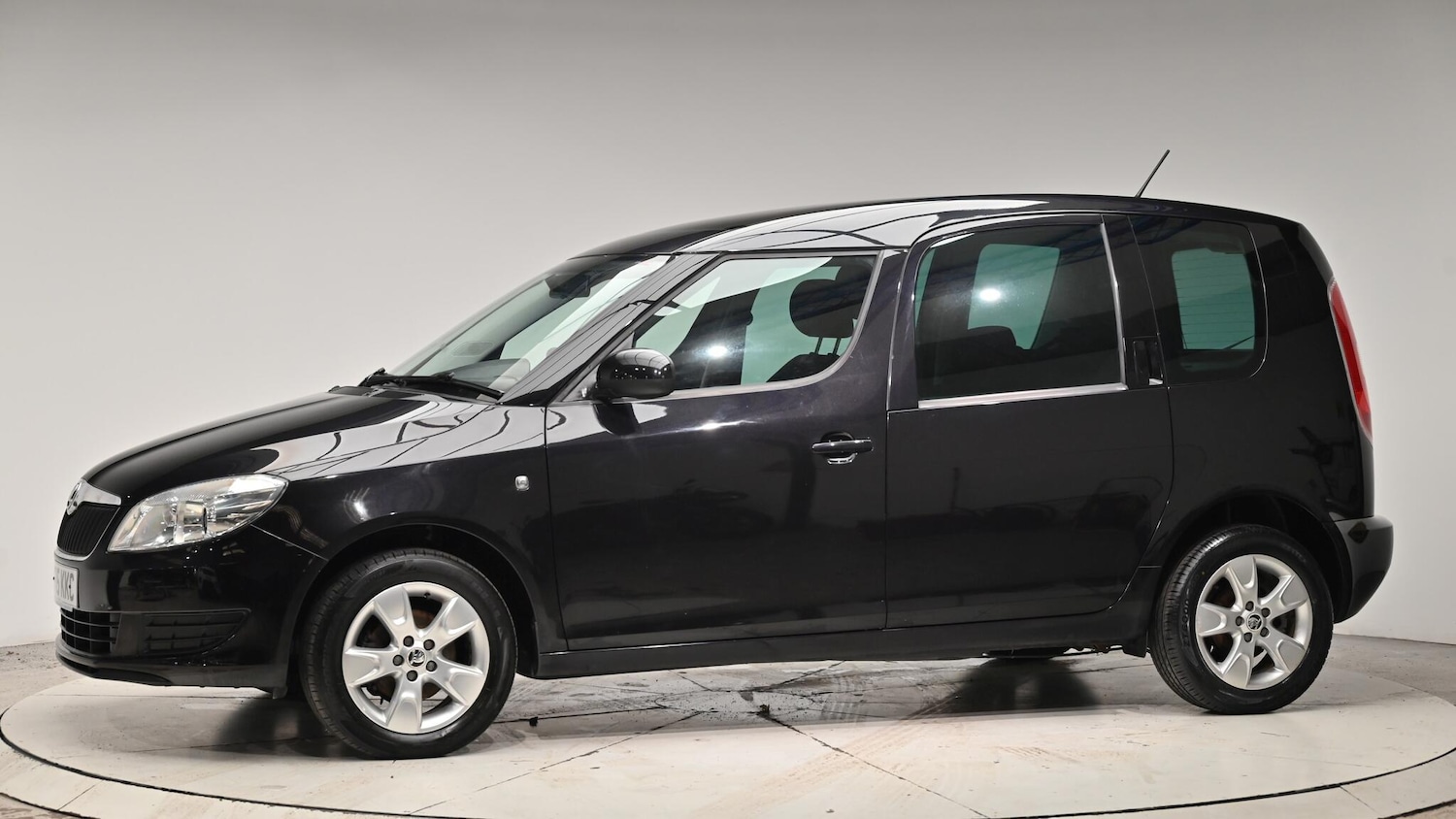 Used Skoda Roomster 2015 for sale - 76926386: Photo 18