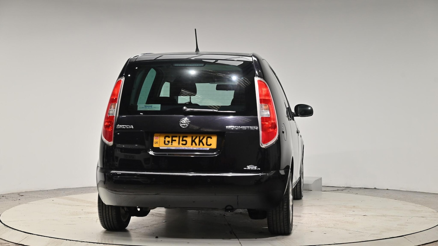 Used Skoda Roomster 2015 for sale - 76926386: Photo 30